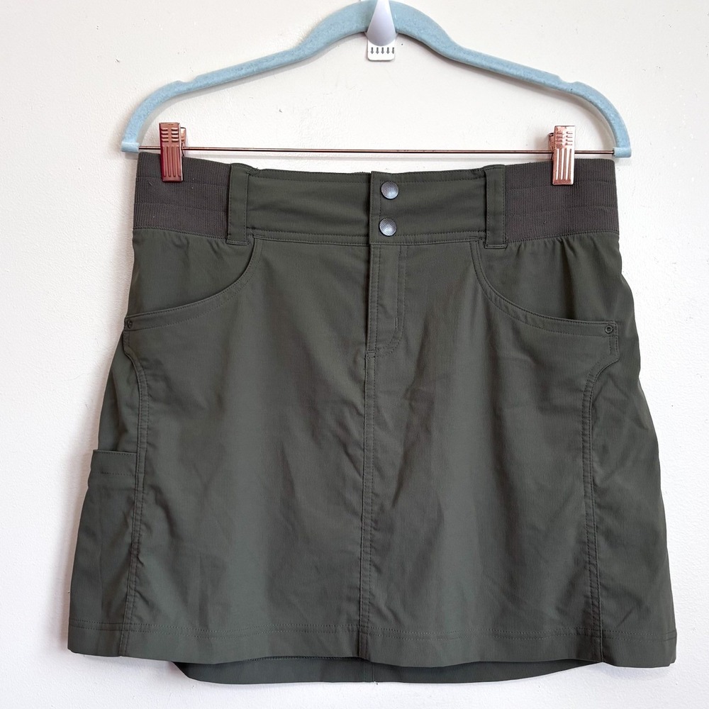Title Nine Womens Clamber Skort Skirt 6 Olive Green Outdoor Athletic Hiking Golf